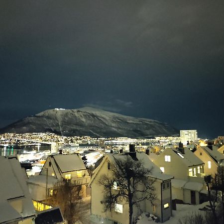Central Apartament (Adults Only) Tromsø Dış mekan fotoğraf