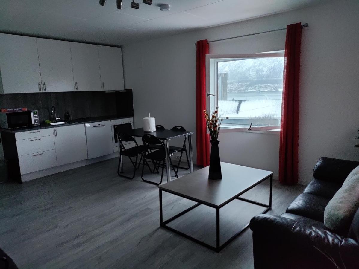 Central Apartament (Adults Only) Tromsø Dış mekan fotoğraf