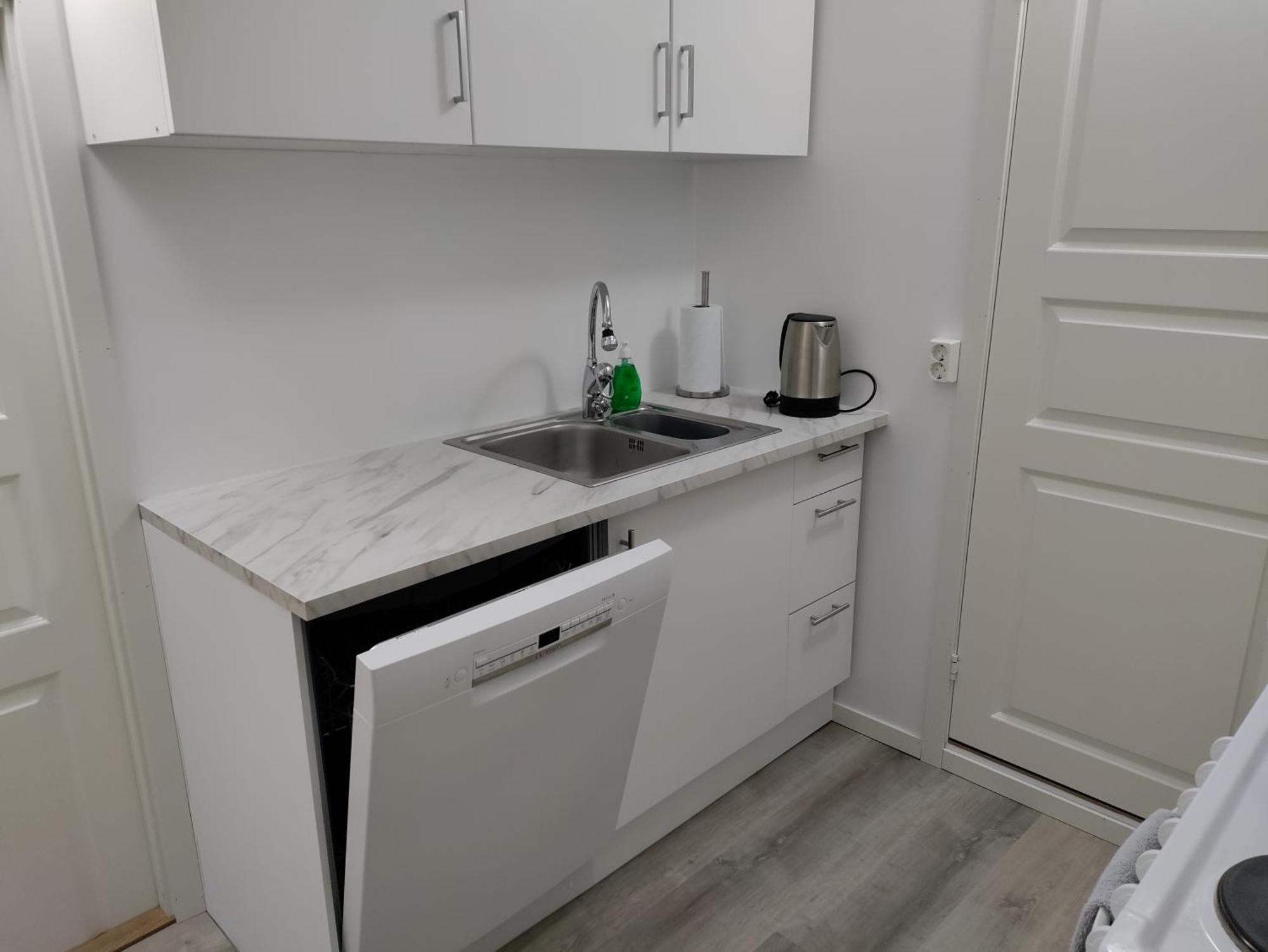 Central Apartament (Adults Only) Tromsø Dış mekan fotoğraf